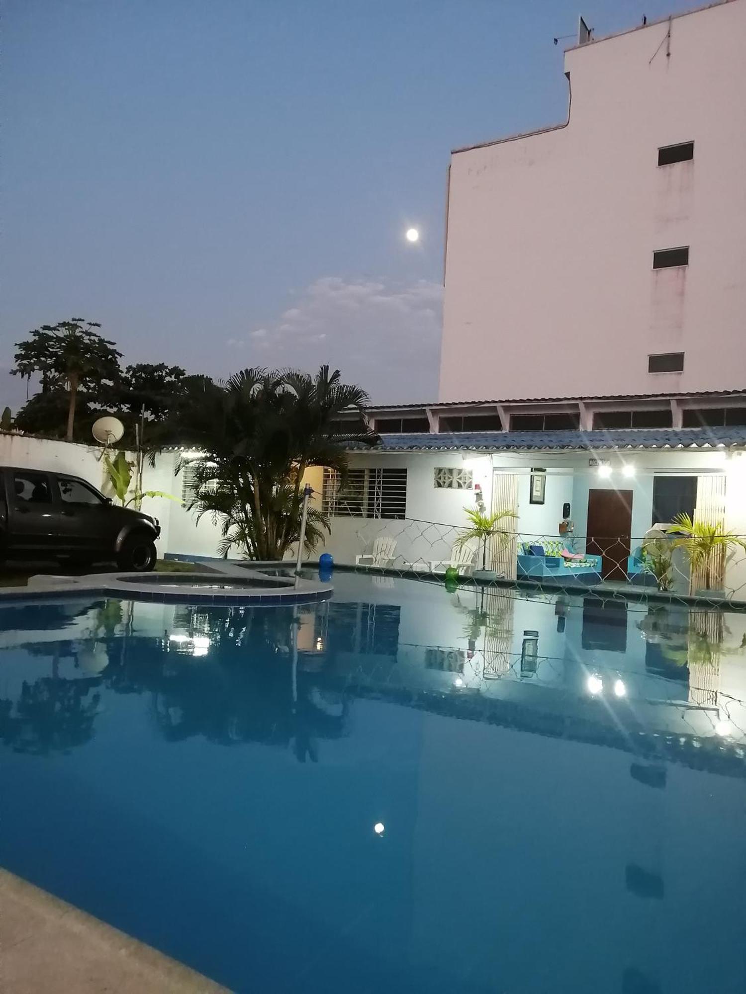 Hostal Aruba Atacames Dış mekan fotoğraf
